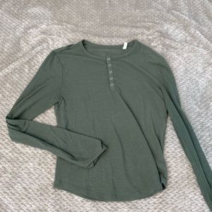 PACSUN Women’s ribbed Long sleeve Henley